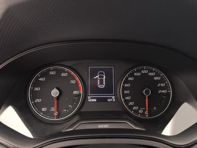 SEAT Ibiza 1.0 TGI 5 porte Reference (13)