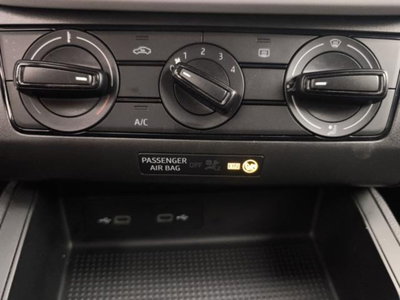 SEAT Ibiza 1.0 TGI 5 porte Reference (15)