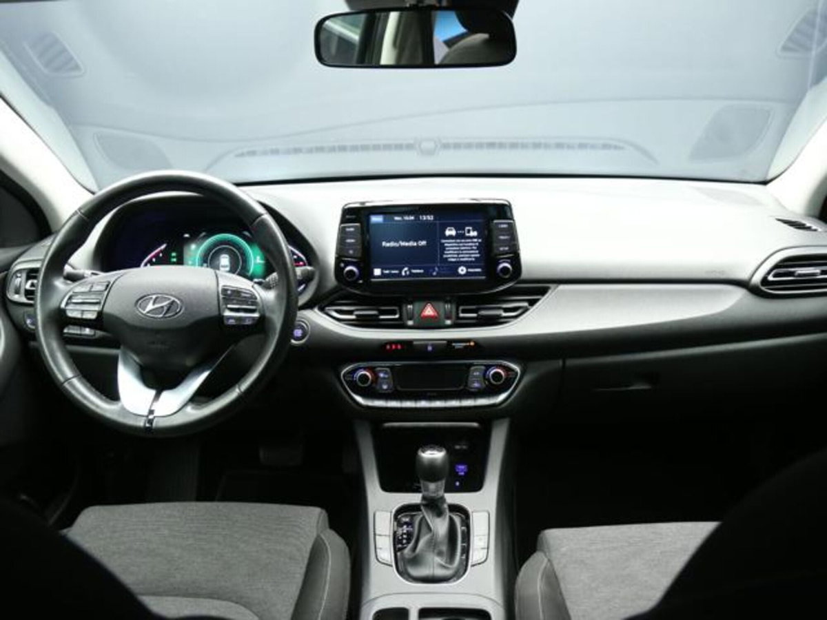 Hyundai i30 Station Wagon 1.6 CRDi 136 CV 48V DCT Prime (12)