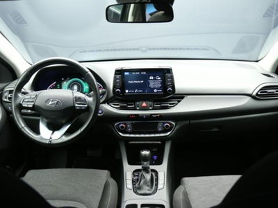 Hyundai i30 Station Wagon 1.6 CRDi 136 CV 48V DCT Prime (12)