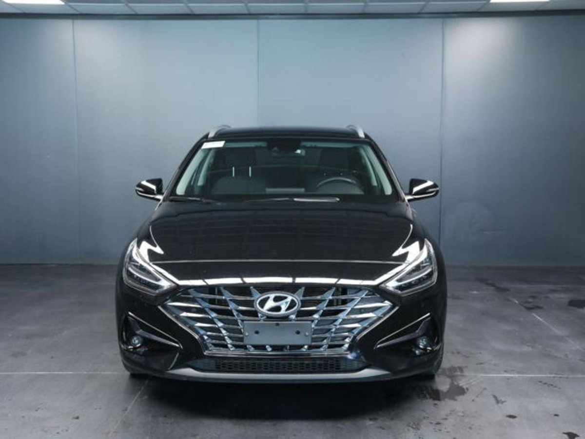 Hyundai i30 Station Wagon 1.6 CRDi 136 CV 48V DCT Prime (2)