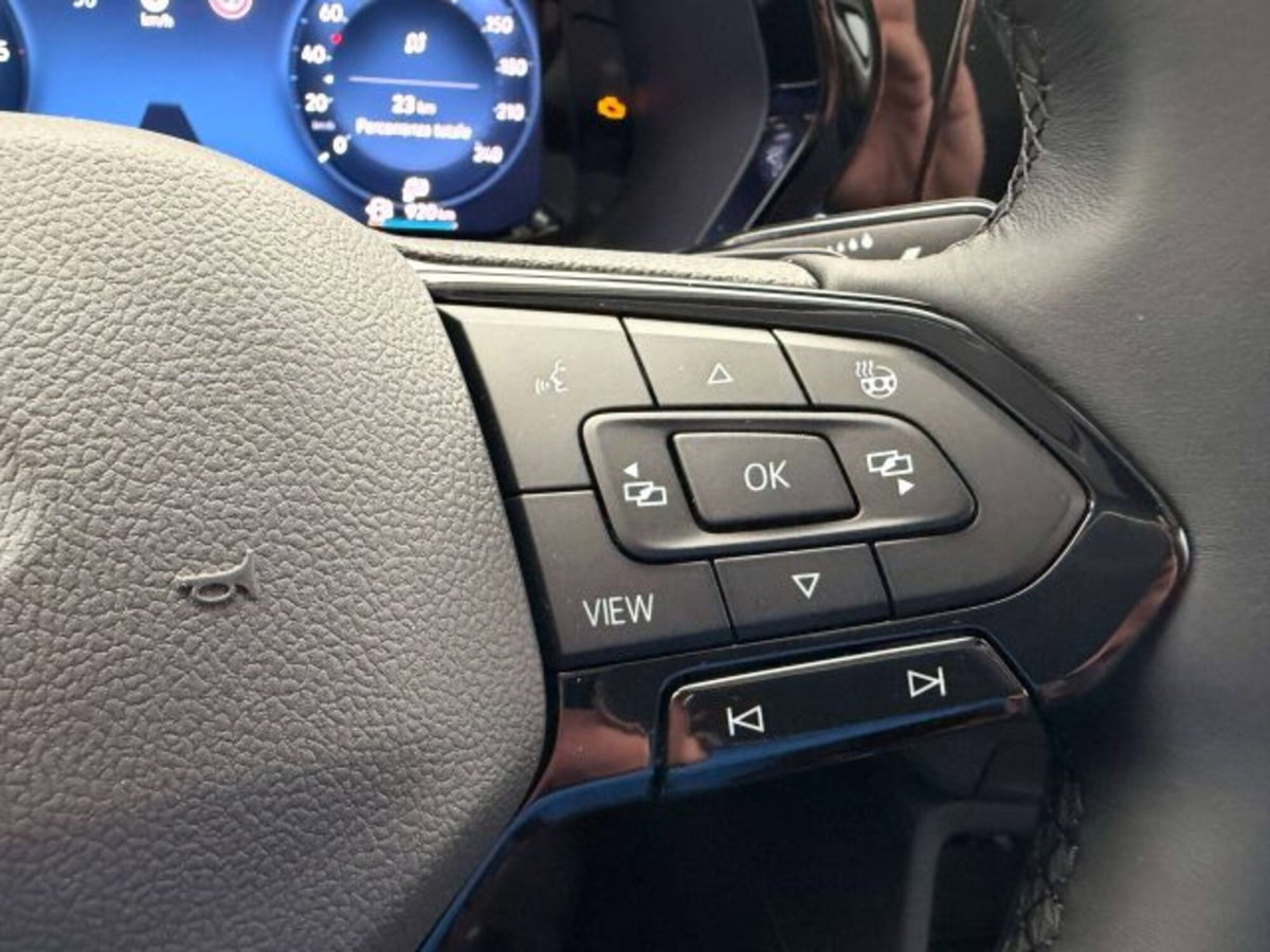 Ford Tourneo Connect 2.0 ecoblue 122cv Titanium auto (13)