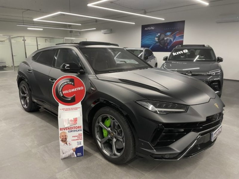 Lamborghini Urus 4.0 V8 Performante auto