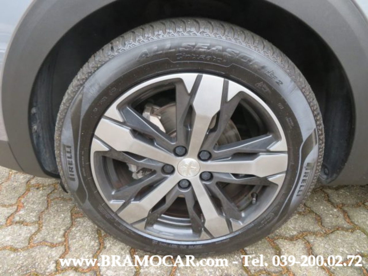 Peugeot 3008 BlueHDi 130 S&S EAT8 Allure Pack (10)