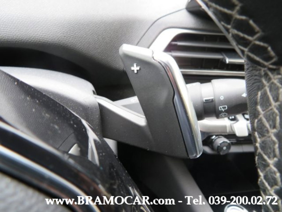 Peugeot 3008 BlueHDi 130 S&S EAT8 Allure Pack (19)