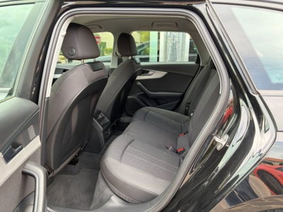 Audi A4 Avant 30 2.0 tdi mhev Business Advanced 136cv s-tronic (4)