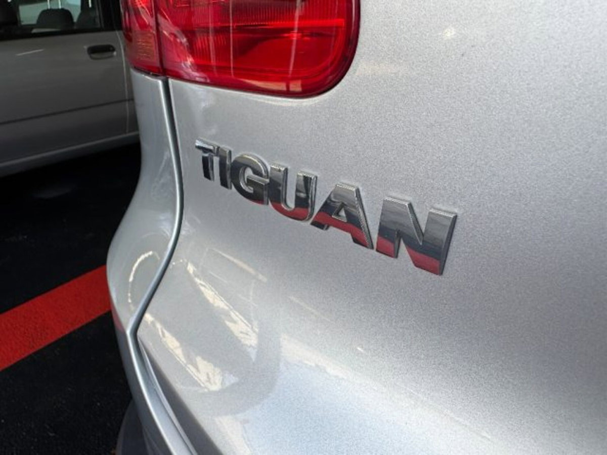 Volkswagen Tiguan 2.0 TDI 140 CV 4MOTION Track & Style (18)