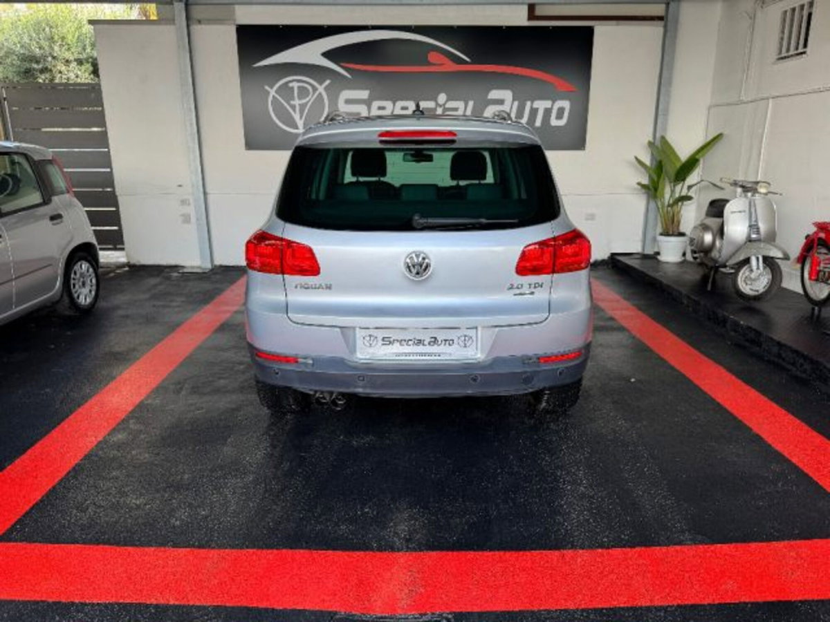 Volkswagen Tiguan 2.0 TDI 140 CV 4MOTION Track & Style (6)
