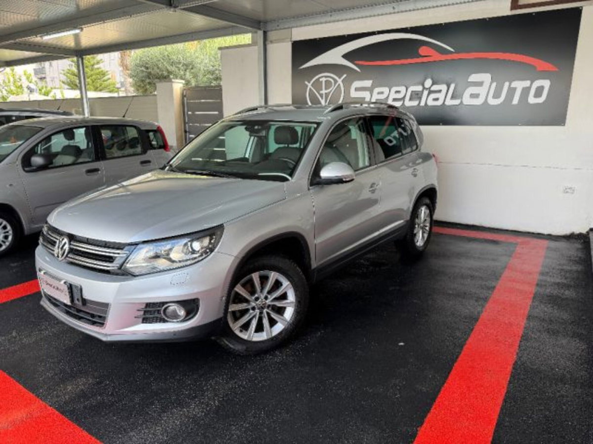 Volkswagen Tiguan 2.0 TDI 140 CV 4MOTION Track & Style (8)