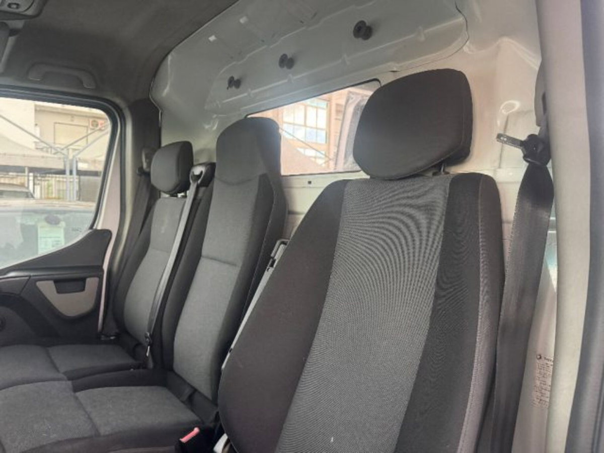 Renault Master Furgone T35 2.3 dCi 150 PC-TM Furgone Energy Ice (12)