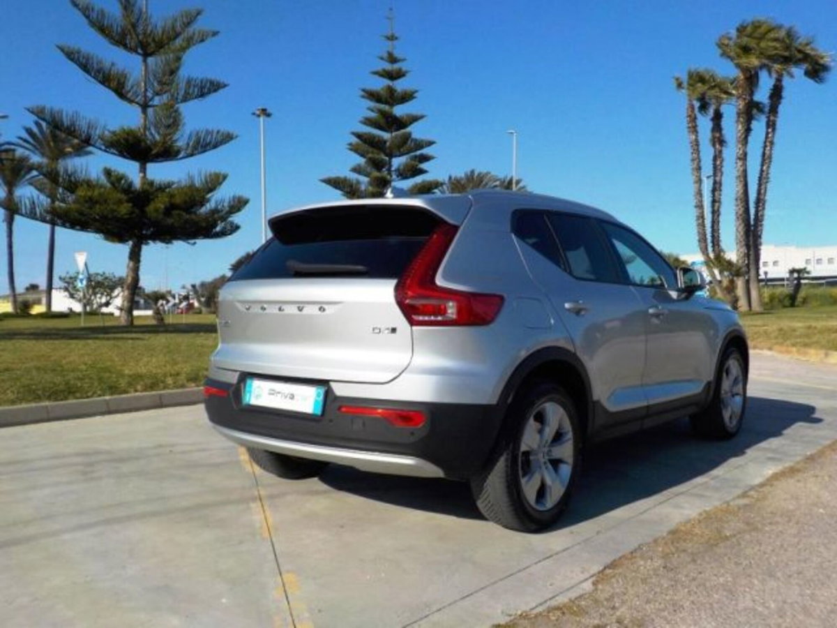 Volvo XC40 D4 AWD Geartronic (5)