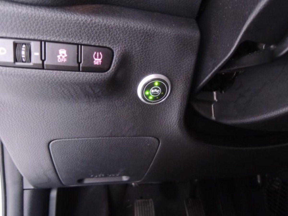 Kia Picanto 1.0 12V GPL 5 porte Style (12)