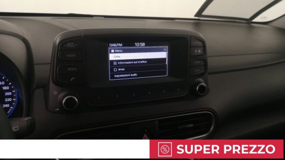 Hyundai Kona 1.6 CRDI 115 CV XTech (9)
