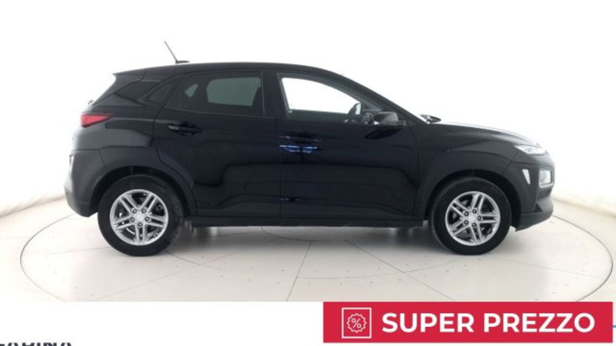 Hyundai Kona 1.6 CRDI 115 CV XTech (3)