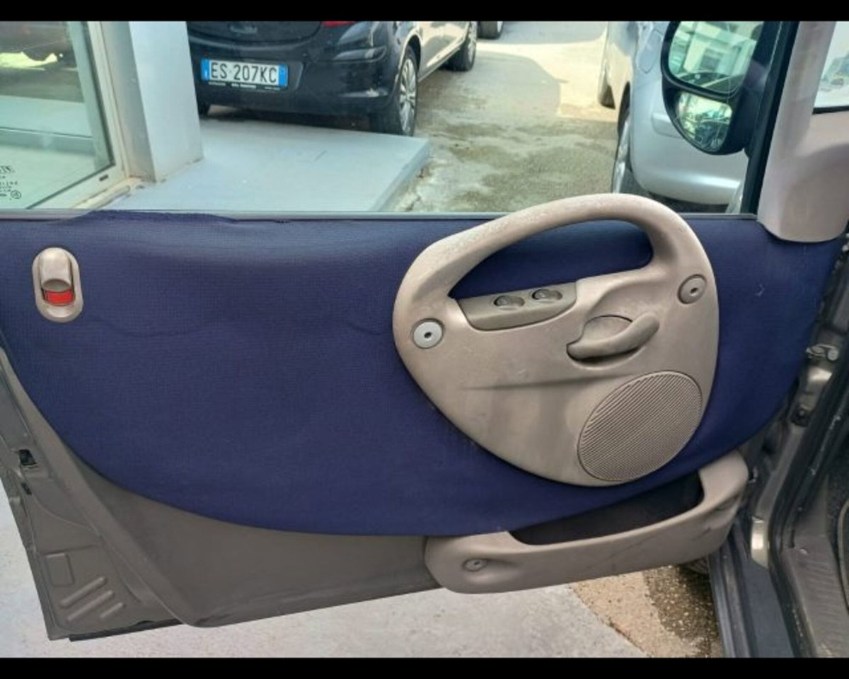 Fiat Multipla 100 16V bipower cat SX (7)