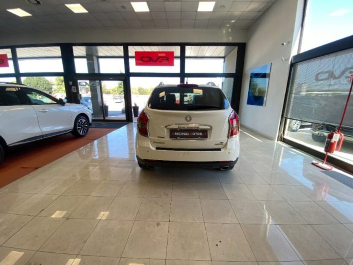 Ssangyong Korando 2.0 2WD MT GPL C (4)
