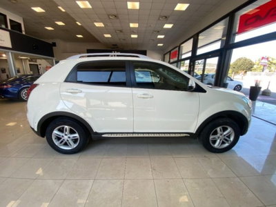 Ssangyong Korando 2.0 2WD MT GPL C (5)