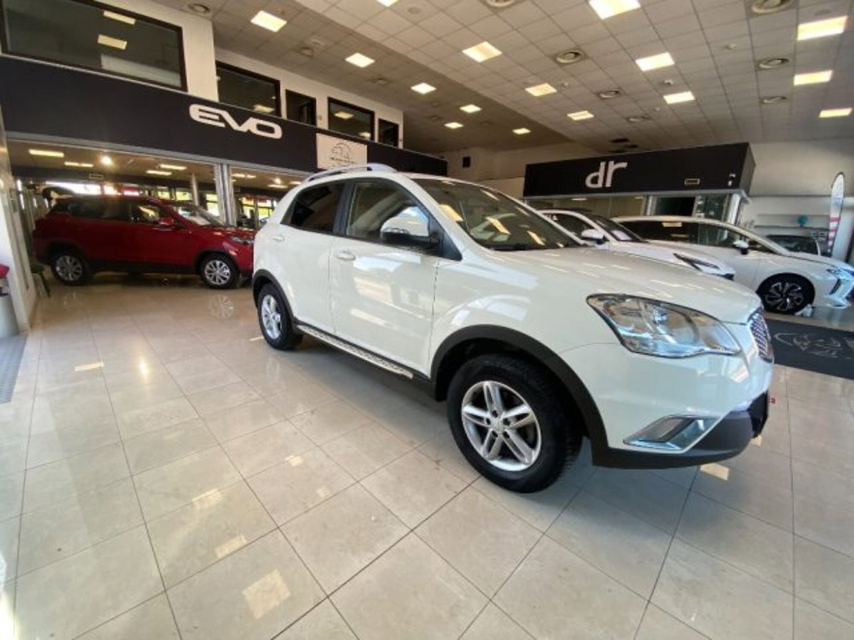 Ssangyong Korando 2.0 2WD MT GPL C (6)