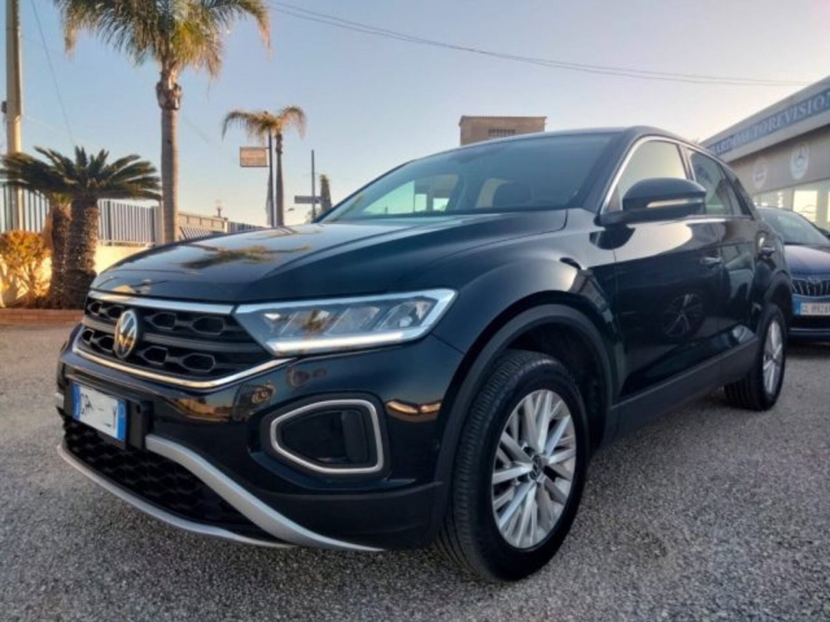 Volkswagen T-Roc 1.0 TSI Life (2)