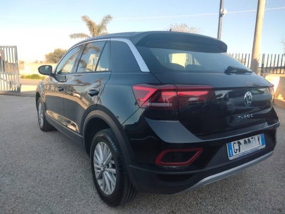 Volkswagen T-Roc 1.0 TSI Life (3)