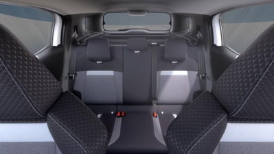 Opel Frontera 1.2 hybrid GS 145cv edct (7)