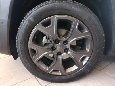 Jeep Renegade 1.6 Mjt 130 CV 80th Anniversary (19)