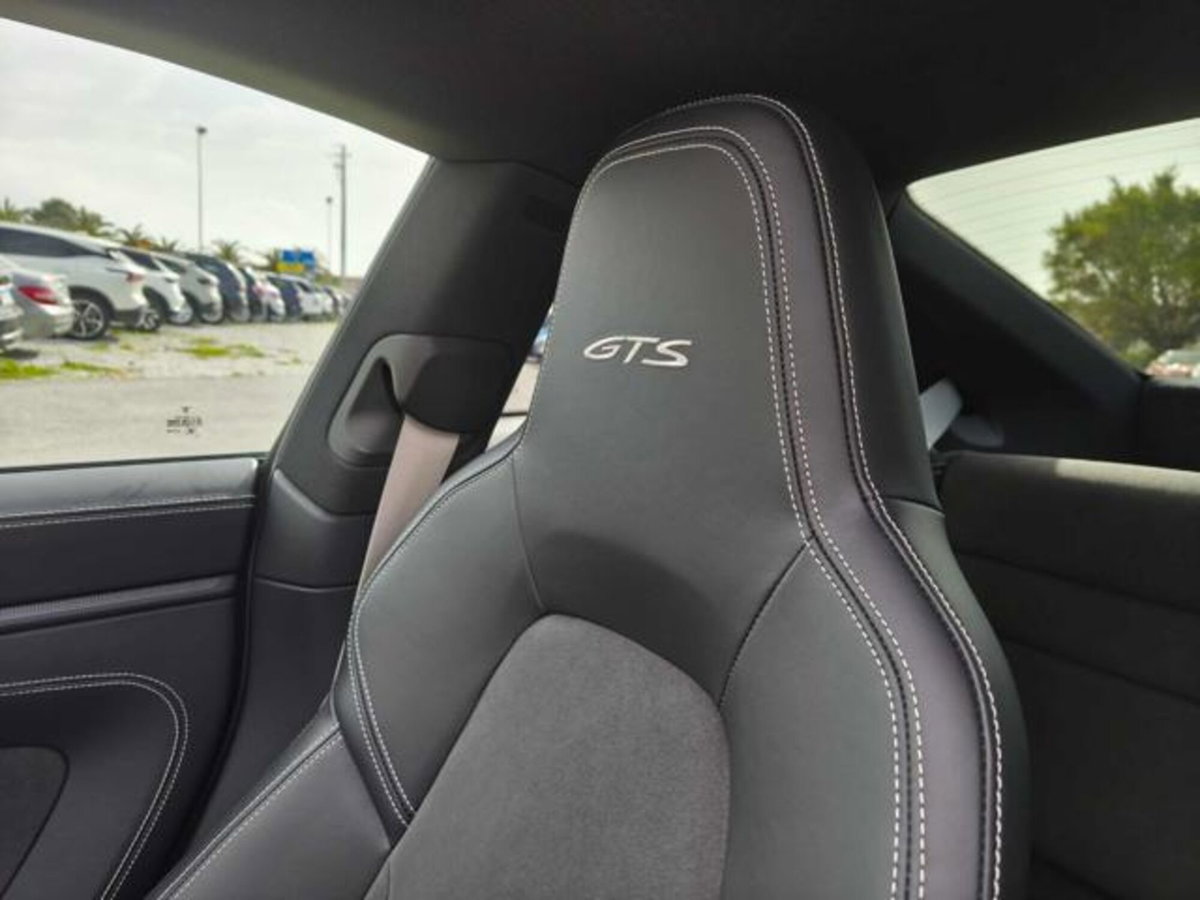 Porsche 911 Coupé Coupe 3.0 Carrera 4 GTS (13)