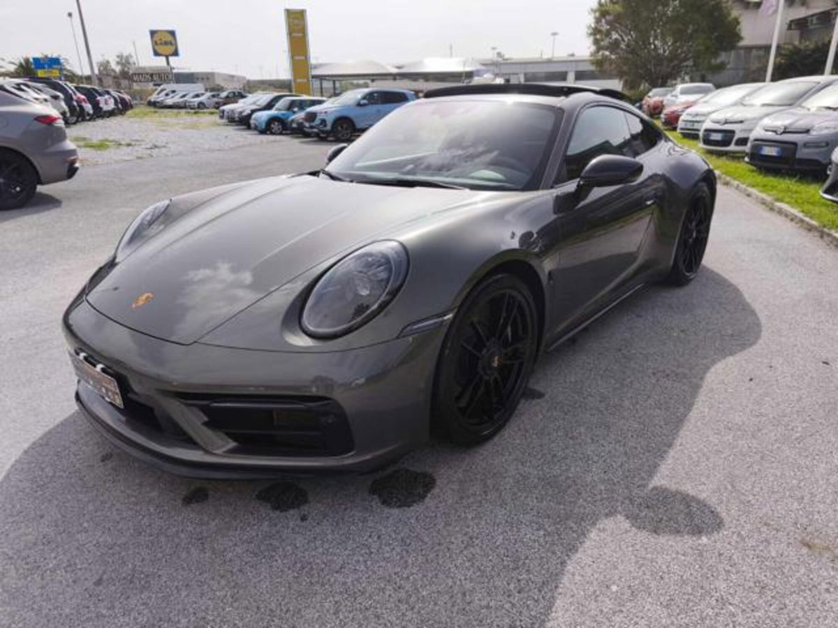 Porsche 911 Coupé Coupe 3.0 Carrera 4 GTS (2)