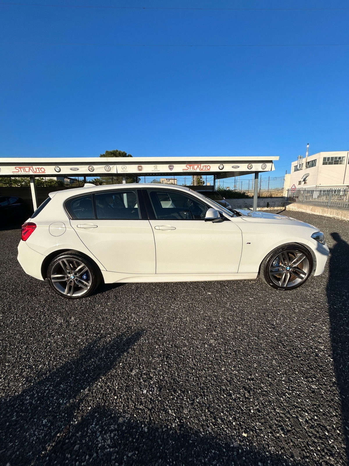 BMW Serie 1 116d 2.0 116CV cat 5 porte Attiva DPF (7)