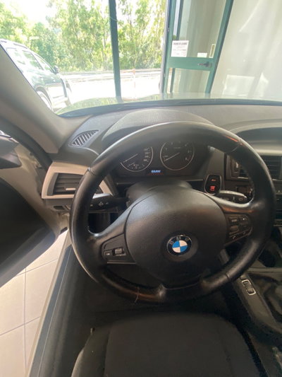 BMW Serie 1 116d 2.0 116CV cat 5 porte Attiva DPF (8)