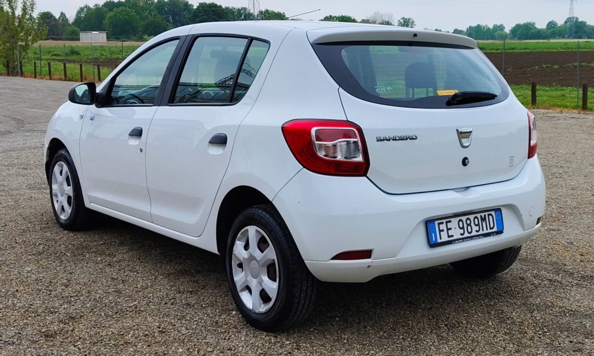 Dacia Sandero 0.9 TCe 12V TurboGPL 90CV Start&Stop Ambiance (8)