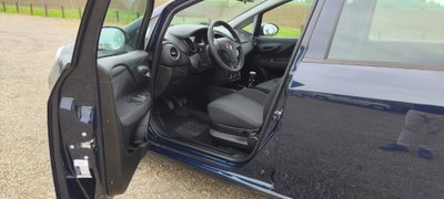 Fiat Punto 1.2 8V 5 porte Street (5)