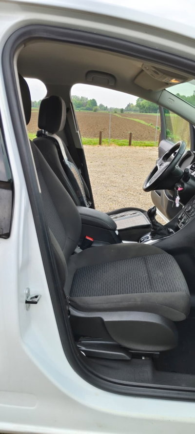 Opel Meriva 1.4 Turbo 120CV GPL Tech Advance (11)