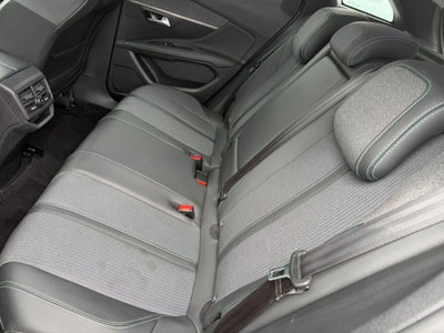 Peugeot 3008 BlueHDi 130 S&S EAT8 Allure Pack (11)