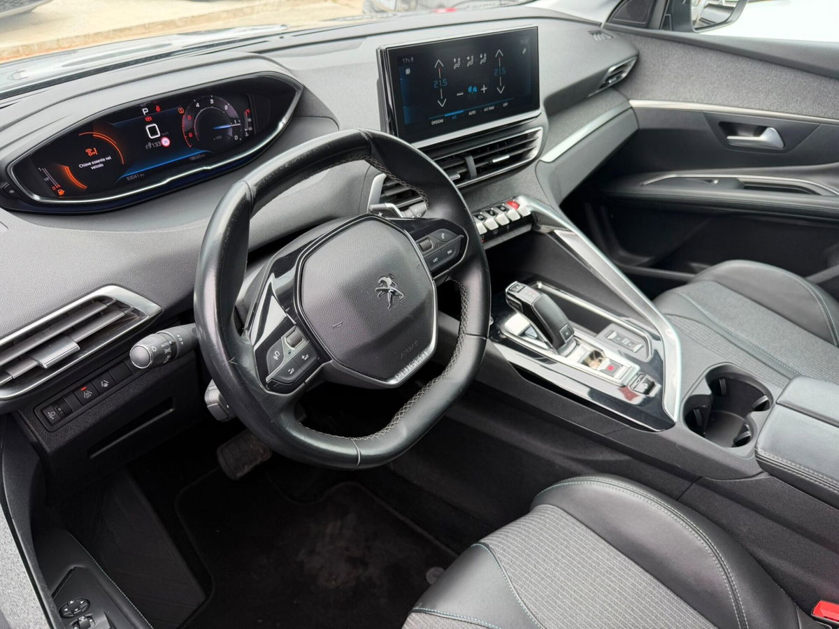 Peugeot 3008 BlueHDi 130 S&S EAT8 Allure Pack (6)