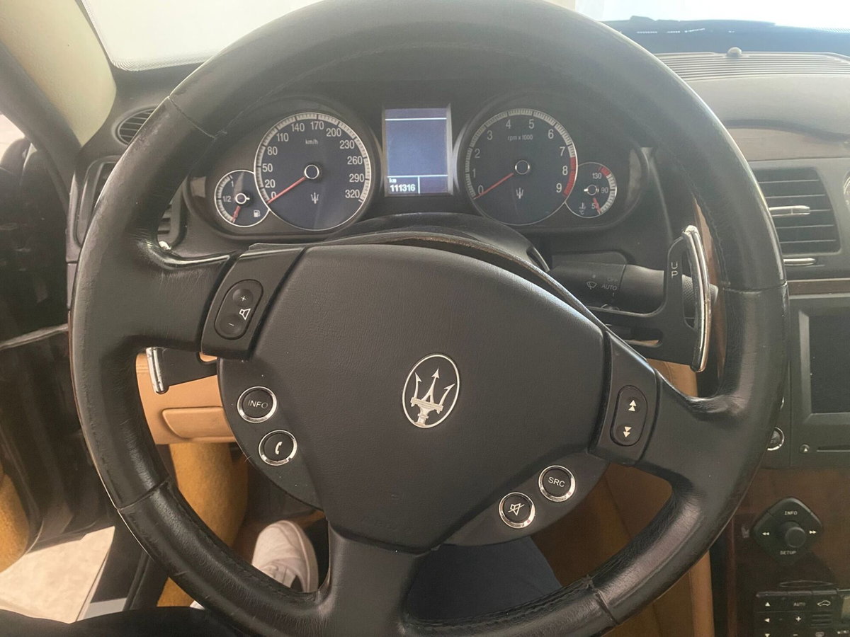 Maserati Quattroporte 4.2 V8 Automatica (12)