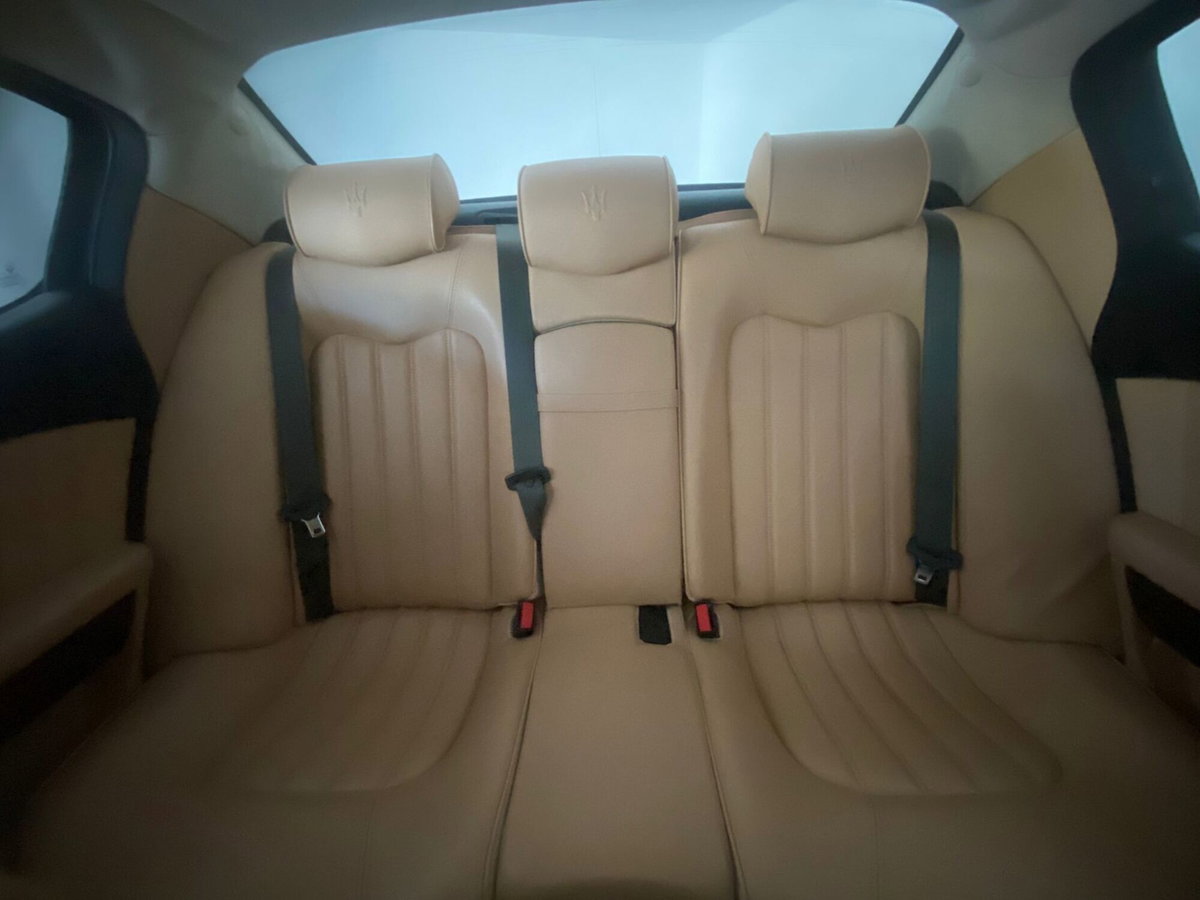 Maserati Quattroporte 4.2 V8 Automatica (17)