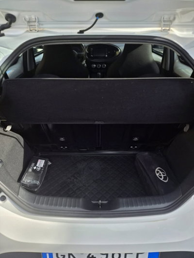 Toyota Aygo X 1.0 VVT-i 72 CV 5 porte Limited S-CVT (12)