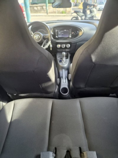 Toyota Aygo X 1.0 VVT-i 72 CV 5 porte Limited S-CVT (14)