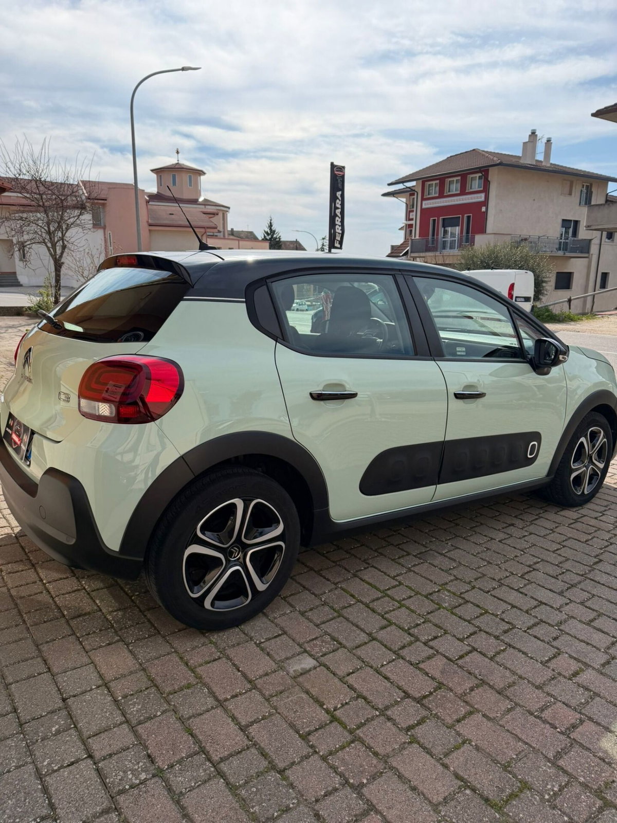 Citroen C3 PureTech 83 S&S Shine (4)