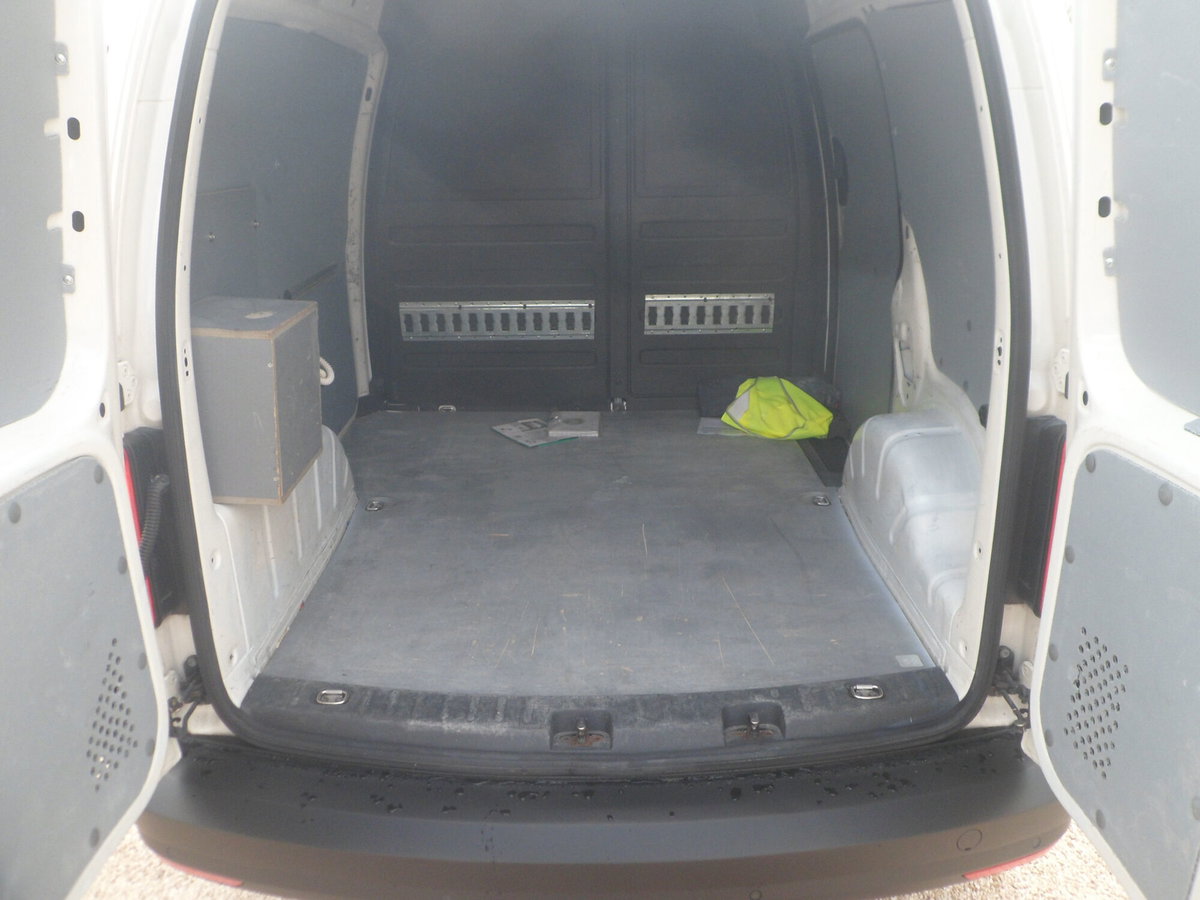 Volkswagen Veicoli Commerciali Caddy 2.0 TDI 102 CV Furgone Maxi (5)