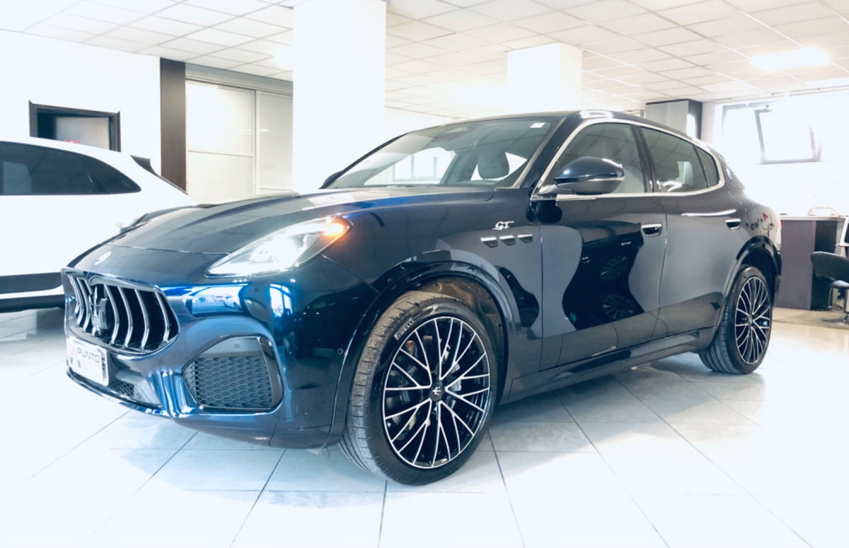 Maserati Grecale 2.0 MHEV 300 CV GT PrimaSerie (4)