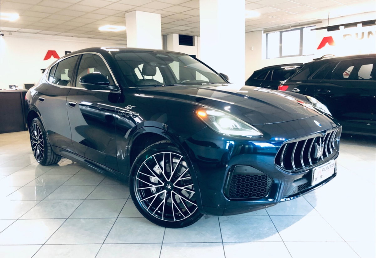 Maserati Grecale 2.0 MHEV 300 CV GT PrimaSerie (8)