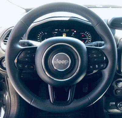 Jeep Renegade 1.3 T4 190CV PHEV 4xe AT6 Limited (5)