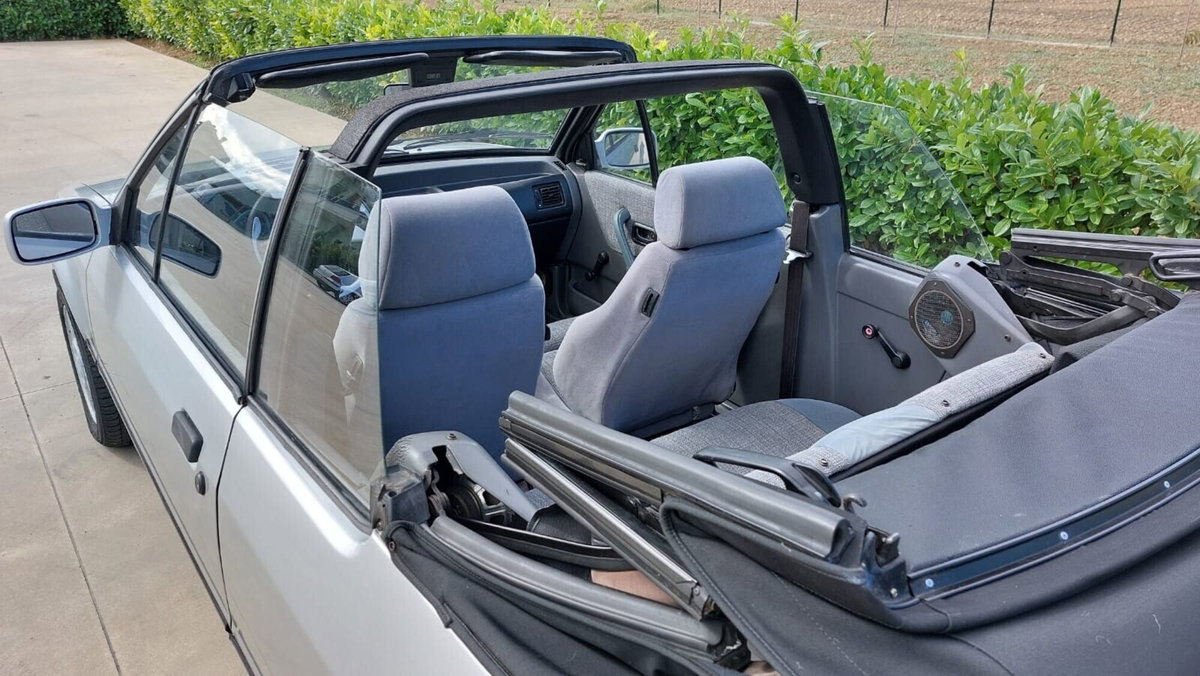 Ford Escort Cabrio 1.4 Cabriolet Ghia (12)