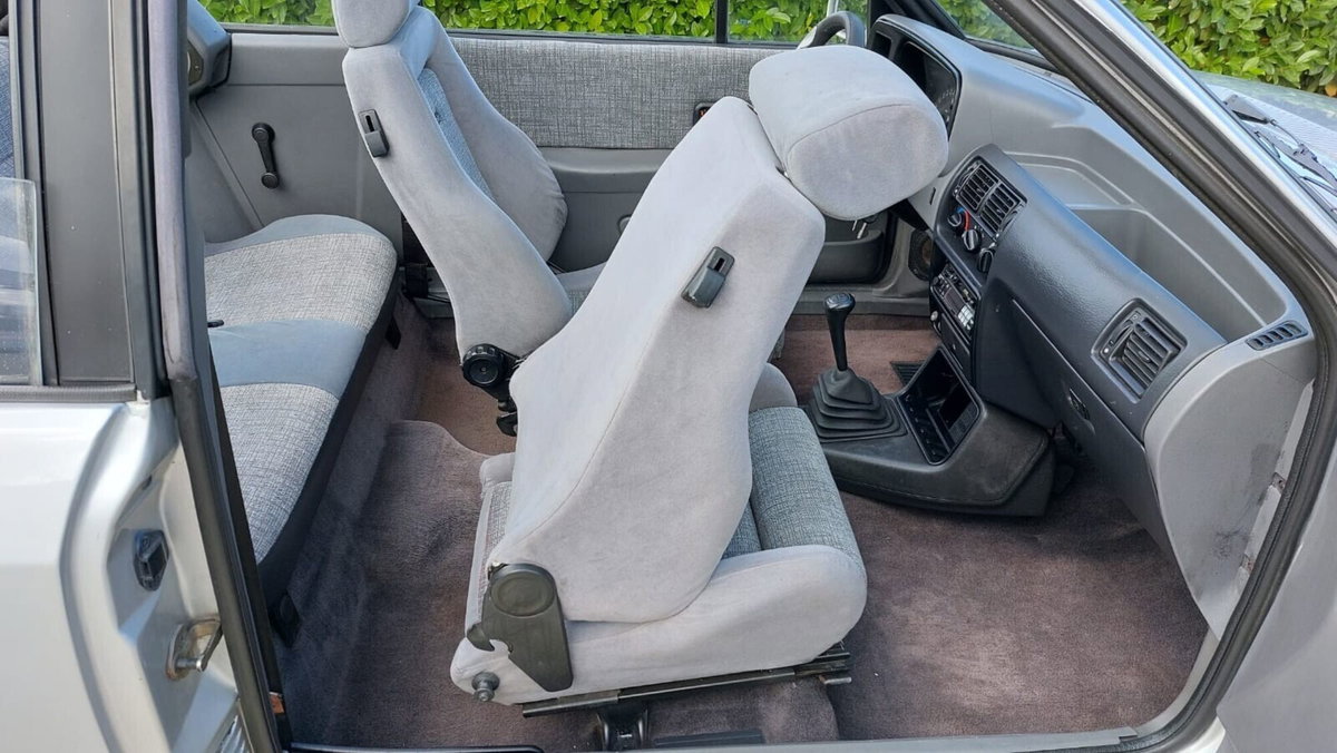 Ford Escort Cabrio 1.4 Cabriolet Ghia (18)