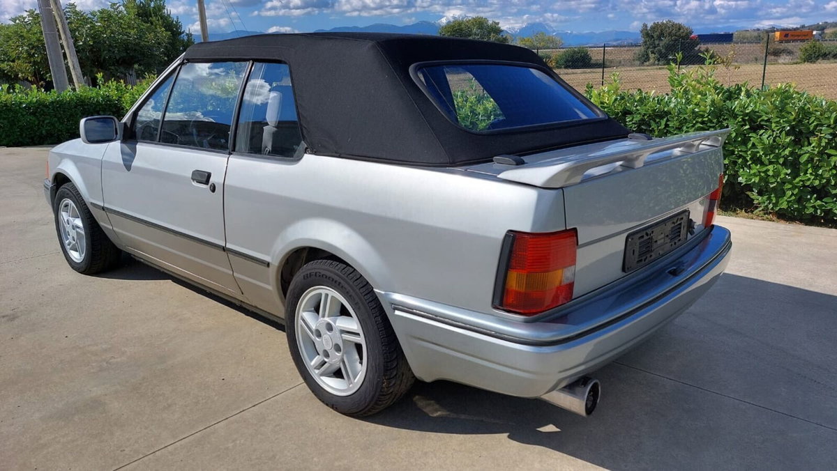 Ford Escort Cabrio 1.4 Cabriolet Ghia (7)