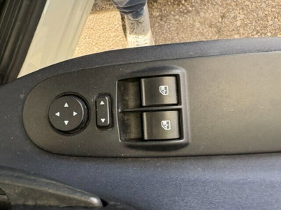 Lancia Ypsilon 1.0 FireFly 5 porte S&S Hybrid Gold Plus (5)