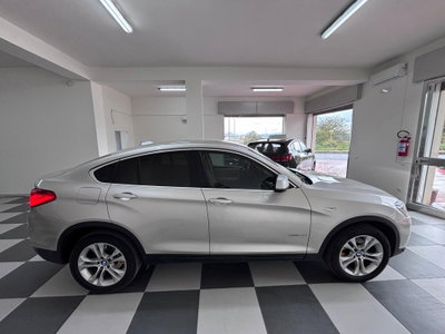 BMW X4 xDrive20d xLine (2)