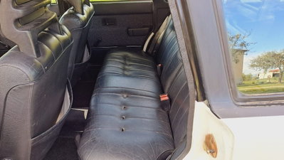 Volvo 240 Station Wagon cat Station Wagon GLT (2)
